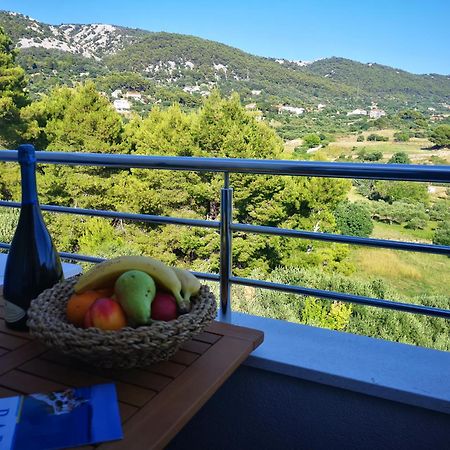 Memori Bed&Breakfast 라브 외부 사진