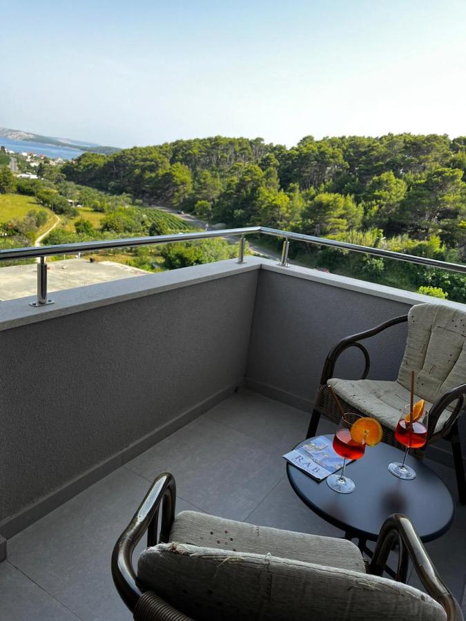 Memori Bed&Breakfast 라브 외부 사진