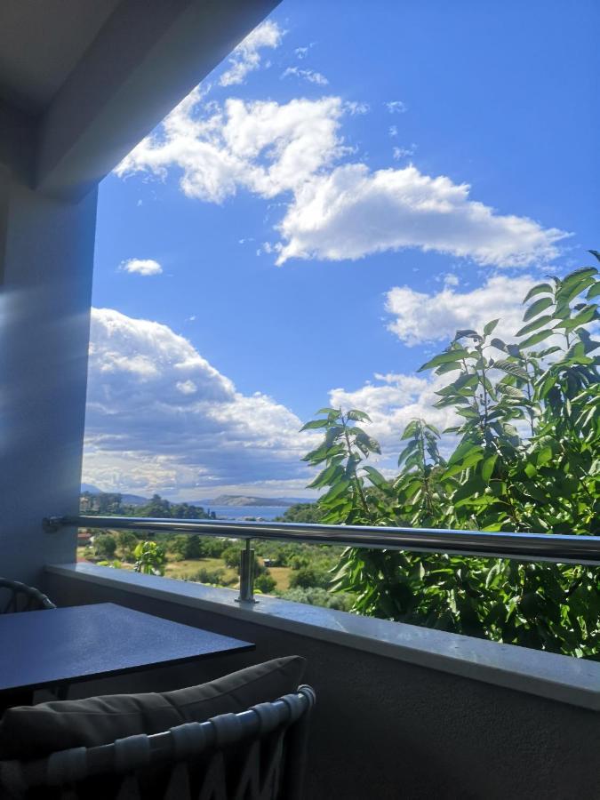 Memori Bed&Breakfast 라브 외부 사진