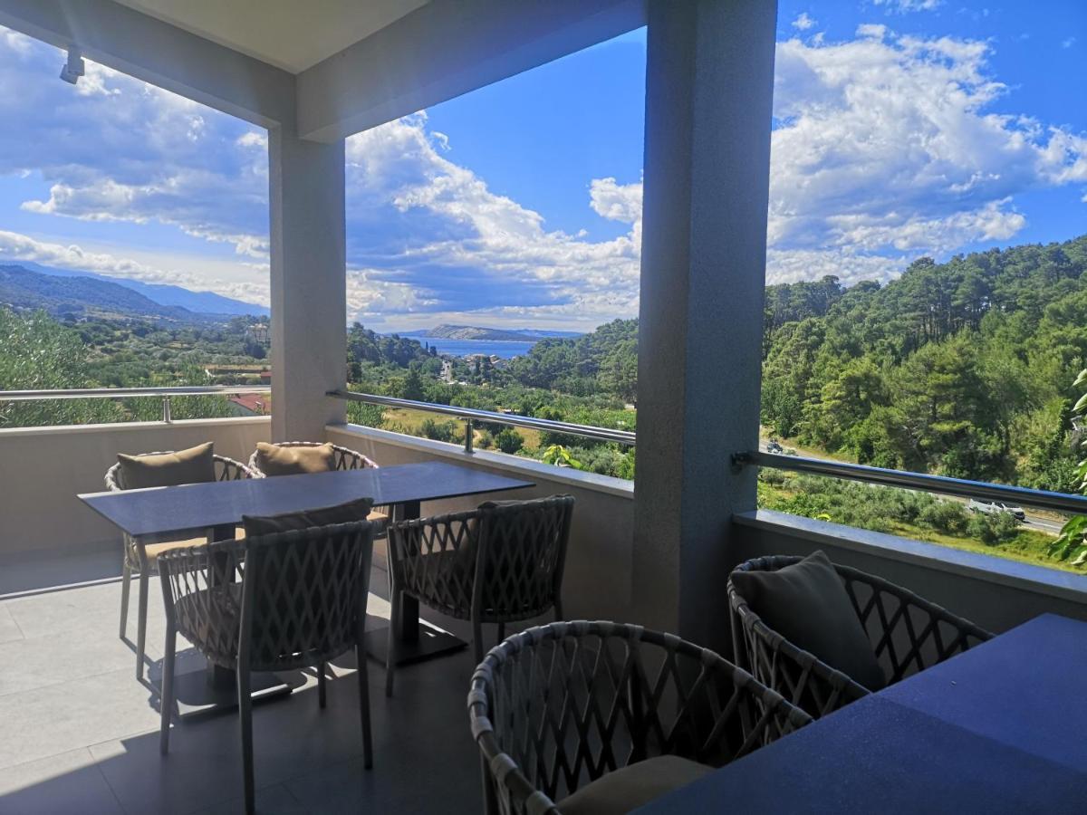 Memori Bed&Breakfast 라브 외부 사진
