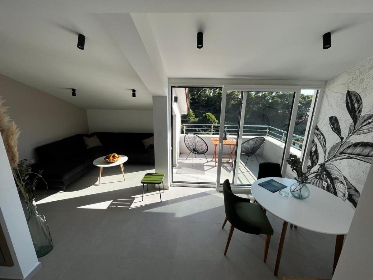 Memori Bed&Breakfast 라브 외부 사진