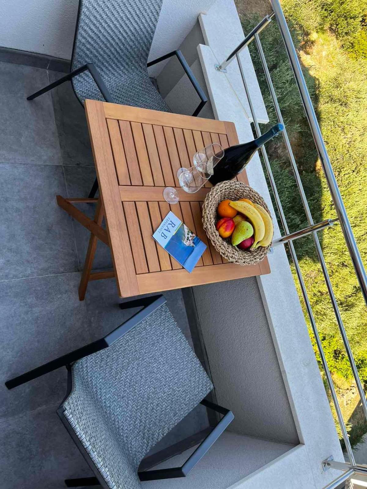 Memori Bed&Breakfast 라브 외부 사진