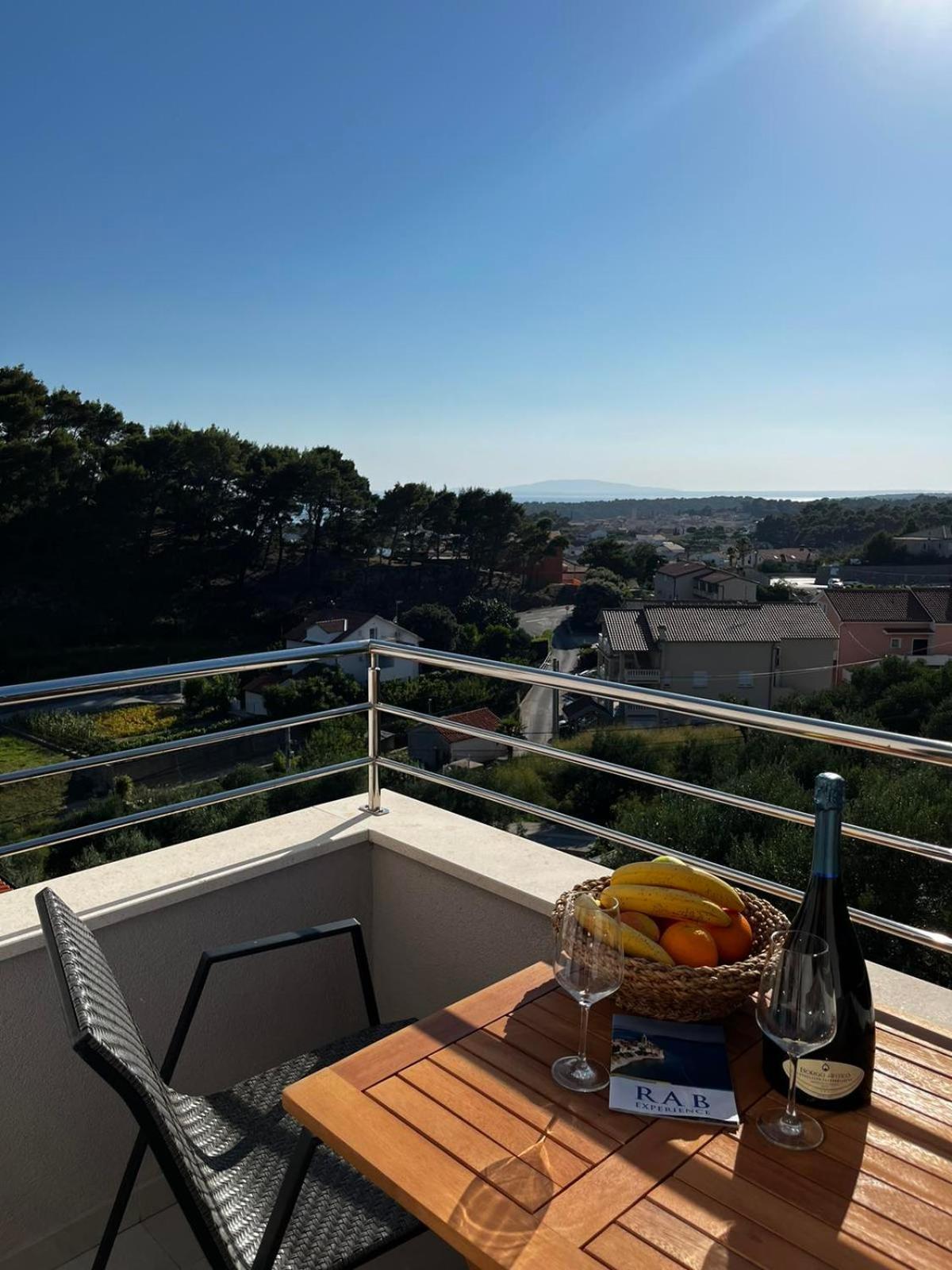 Memori Bed&Breakfast 라브 외부 사진