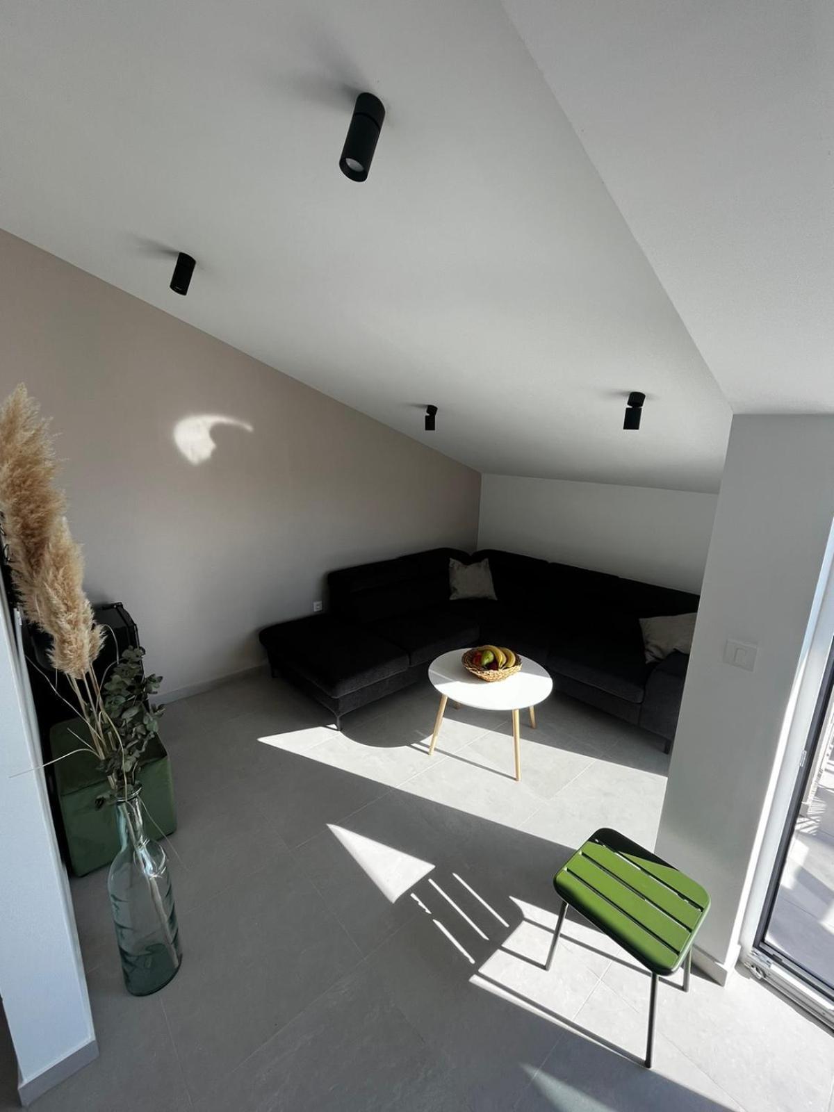 Memori Bed&Breakfast 라브 객실 사진